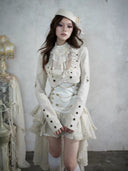 Knight’s Lace Collar