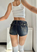 Two Pockets Shorts image 2