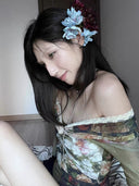 She Blooms Top image 4