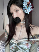 She Blooms Top image 2