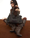 Brassieur Tote image 1